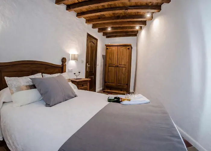 Canon De La Rinconada * Trujillo